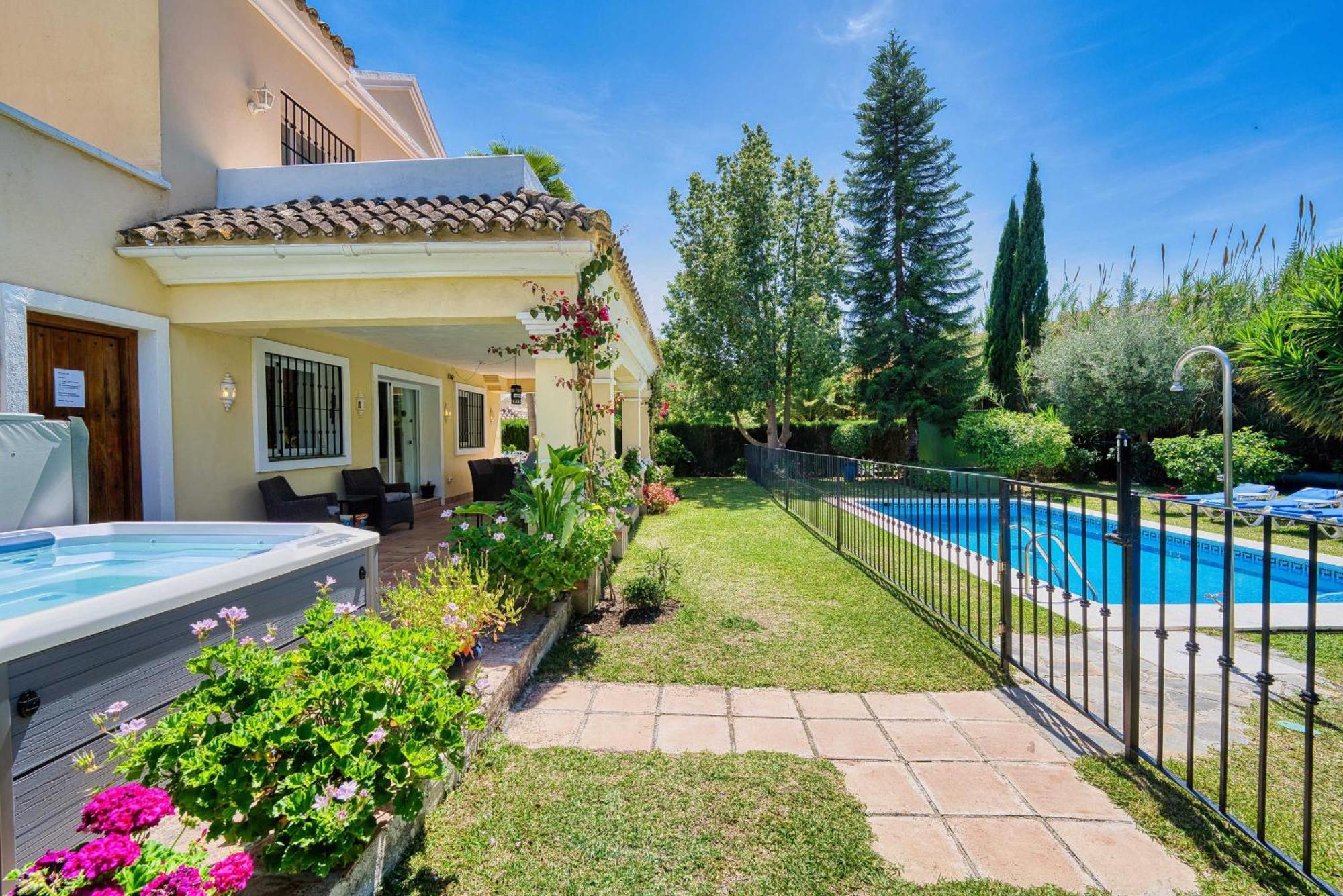 1106 Marbella Large Family Villa Estepona Exterior photo